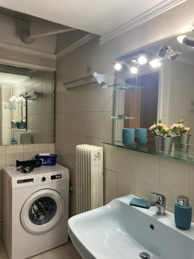 Elegant Apartment Афины Экстерьер фото